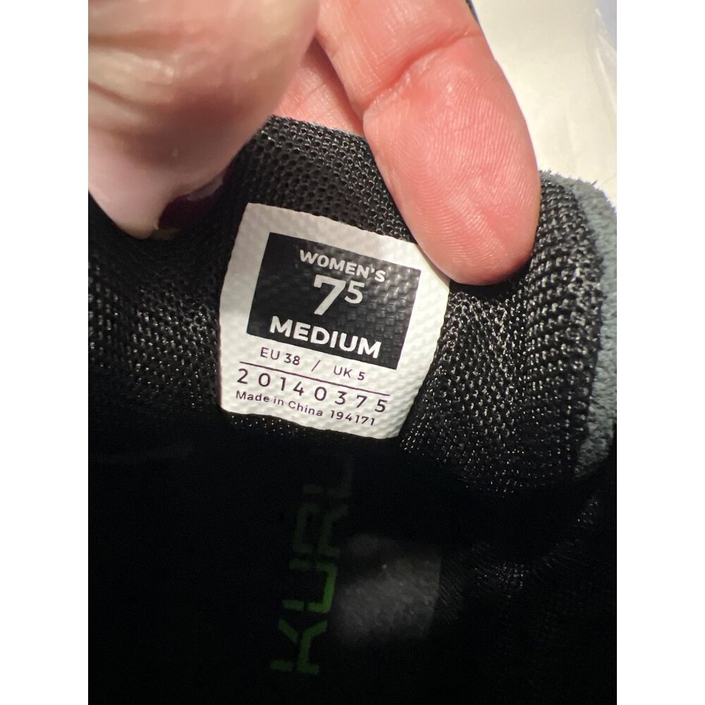 Kuru Quest Womens 7.5 Black Hiking Boots With Purple Stitching - Picture 3 of 9